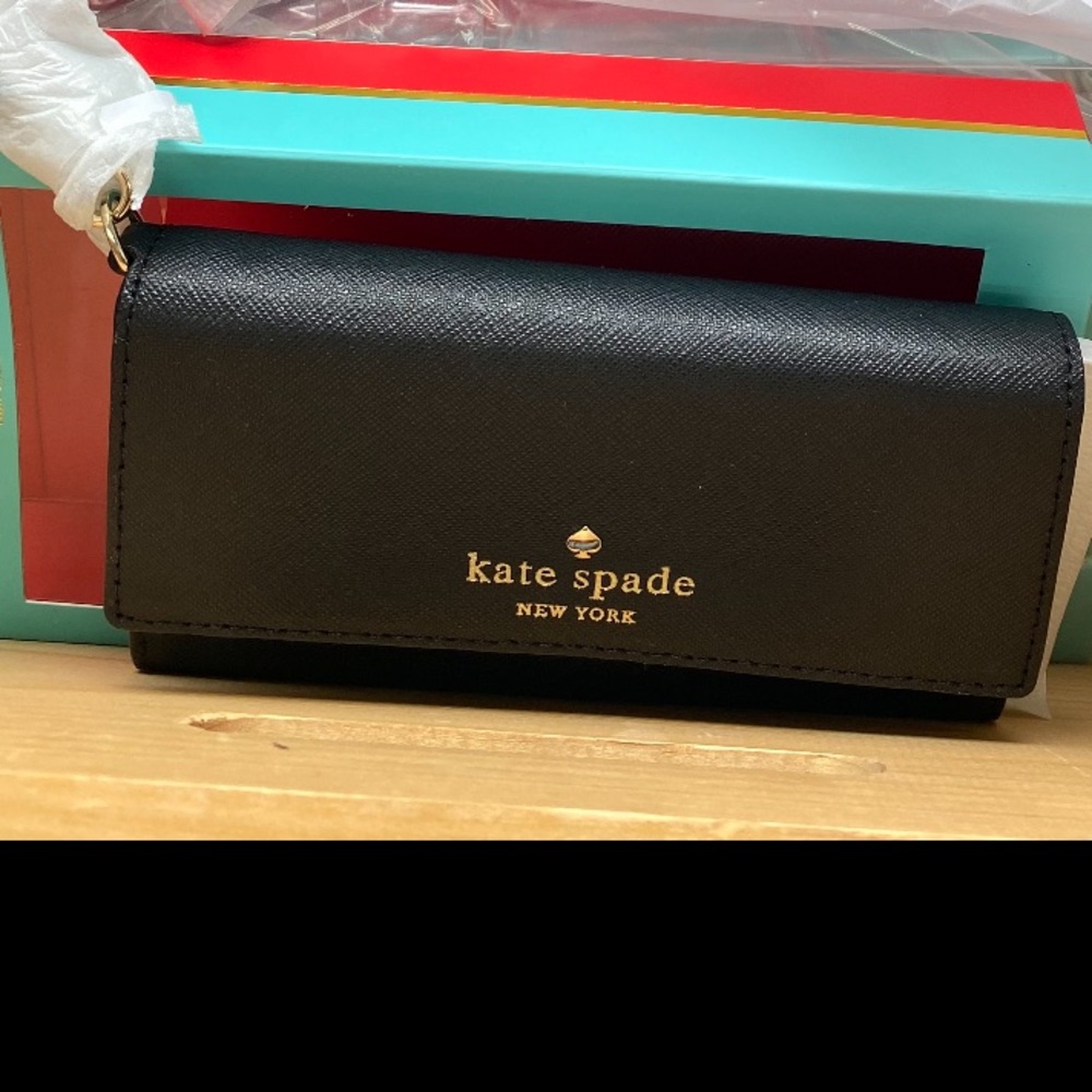 Kate spade black wristlet wallet
